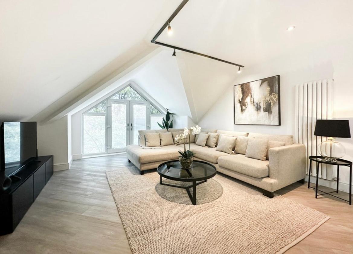 Apartamento 2 Bedroomed By Sefton Park And Spire Hospital *